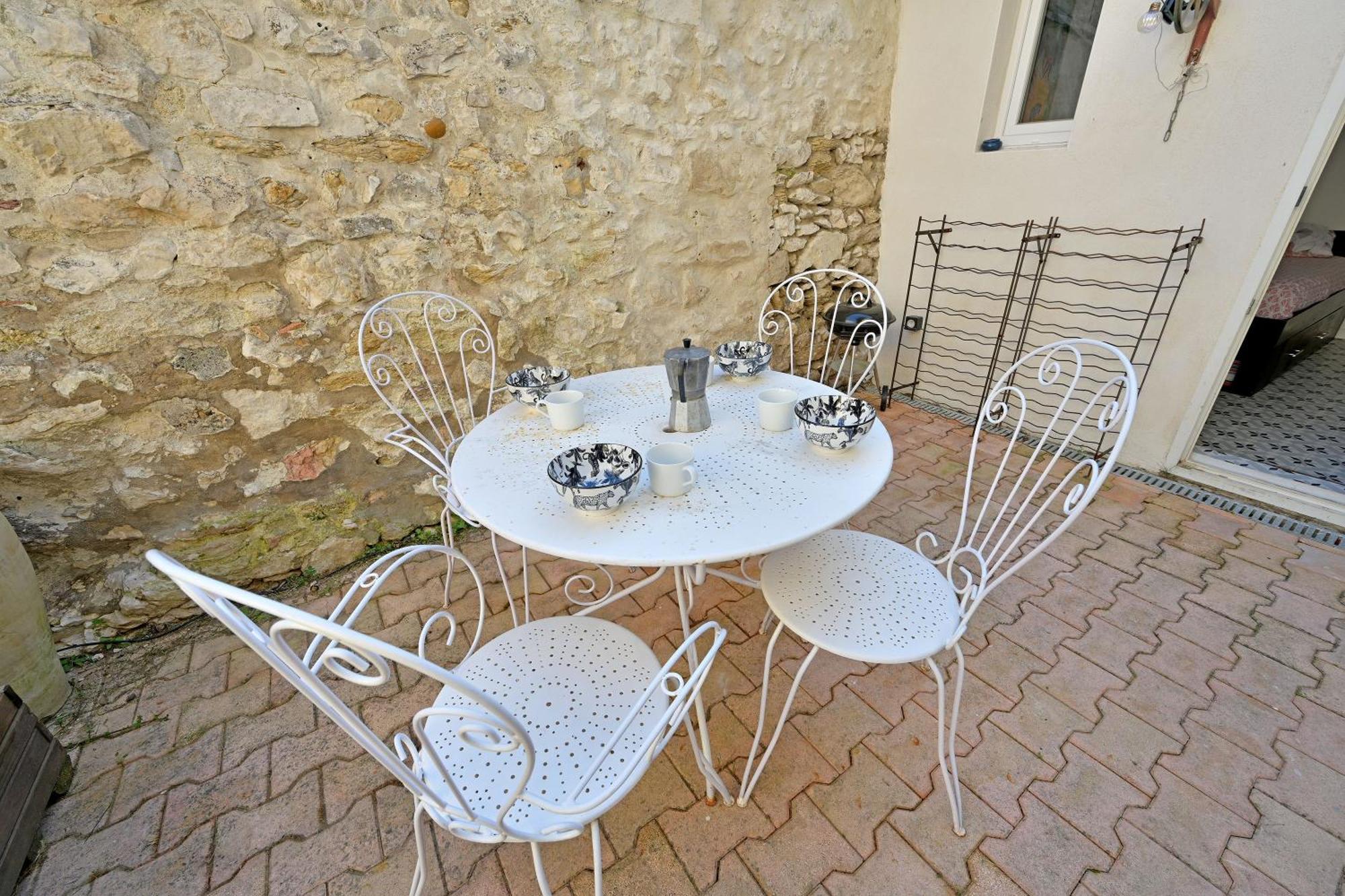 La Cigale - Vieux Village - Charmante Maisonnette Climatisee Avec Jardin Villeneuve-lès-Avignon Exterior foto